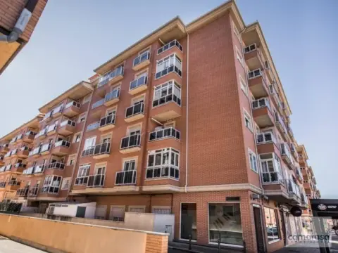 Piso en Ávila Capital