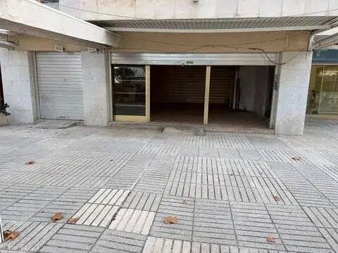 Local comercial en Carrer de Madrid