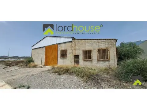 Nave industrial en Lorca
