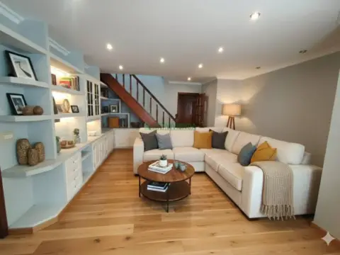 Dúplex en Centro-Areal