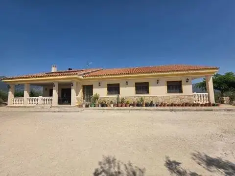 Chalet en Muro de Alcoy