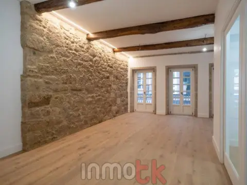 Piso en Cidade Vella-Atochas-Pescadería