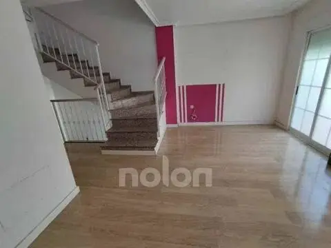 Casa adosada en Pliego