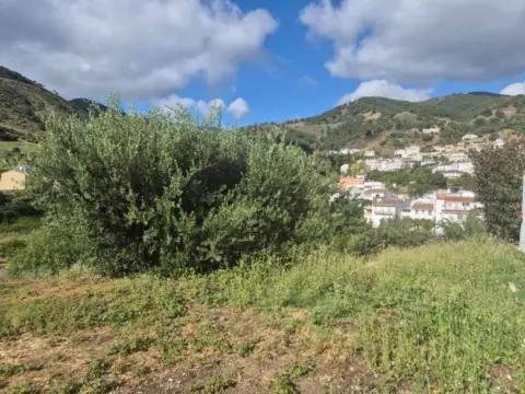 Terreno en Tolox