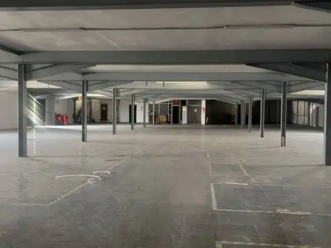 Nave industrial en Matola-La Foia-Las Bayas-La Marina