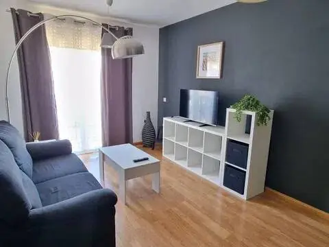 Piso en calle de los Pinos