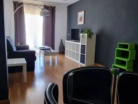 Piso en calle de los Pinos