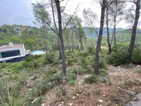 Terreno en Olivella