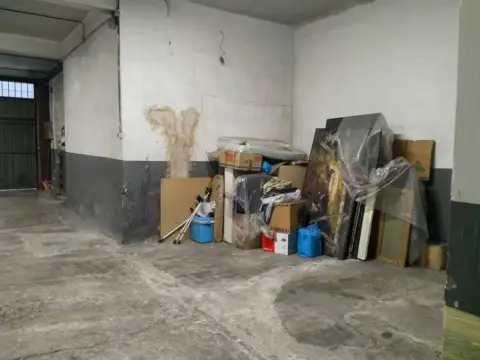 Local comercial en Erdialdea