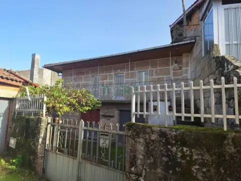 Casa rústica en A Batoca (Paderne de Allariz)