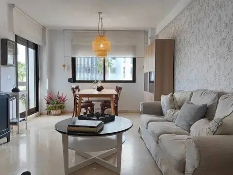 Piso en calle calle Trajano, 18