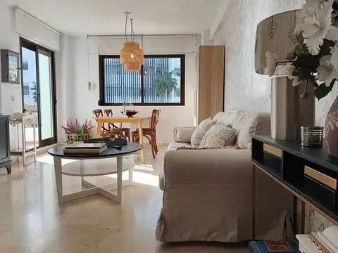 Piso en calle calle Trajano, 18