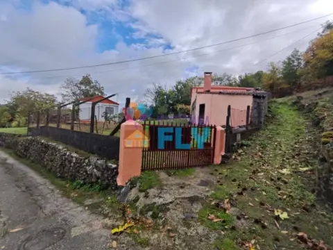 Casa en Parada de Sil