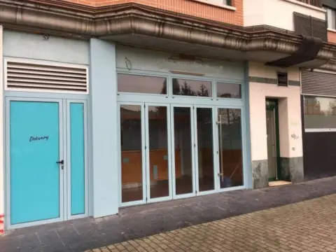 Local comercial en Lugones - Llugones