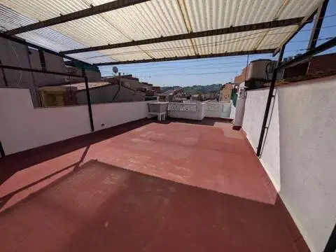 Casa adosada en Carrer d'Orà