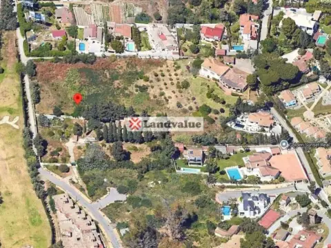 Terreno en Urbanización Lomas del Río Verde