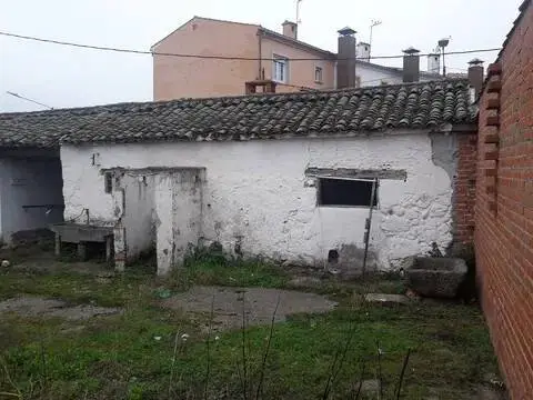 Casa en Patrocinio de San José-Talavera la Nueva-Gamonal