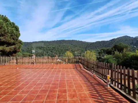 Chalet en Argentona