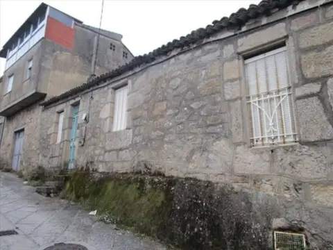 Casa adosada en Vinteún