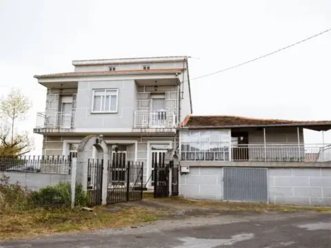 Casa en Xinzo de Limia