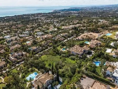 Terreno en Nagüeles Alto