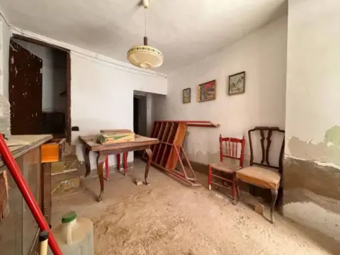 Casa adosada en Les Useres - Useras