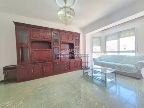 Piso en Foners