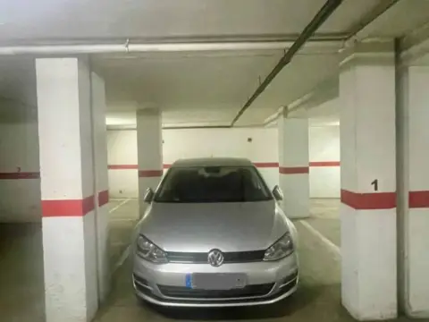 Garaje en Avenida de la Constitución