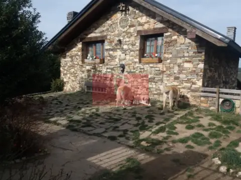 Casa en Molinaseca