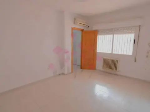 Piso en calle de Zarza