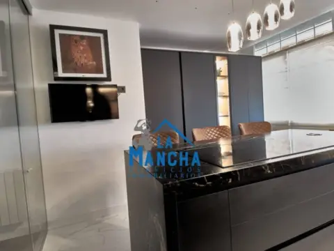 Casa adosada en Madrigueras