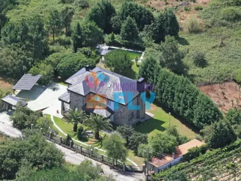 Chalet en O Vilar (Toen)