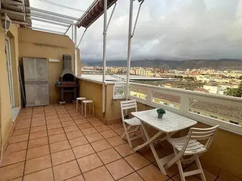 Piso en Aguadulce Sur