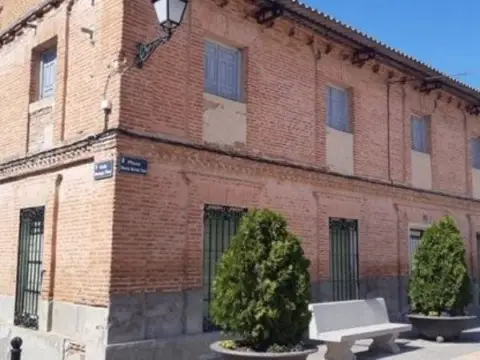 Chalet en calle Plaza Eduardo Martinez Casas, 3