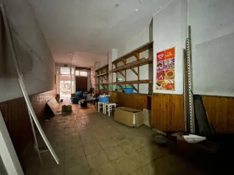 Local comercial en Praza España-Zona Corte Inglés