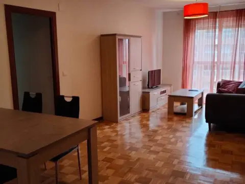 Piso en calle de Remiro de Goñi, 38