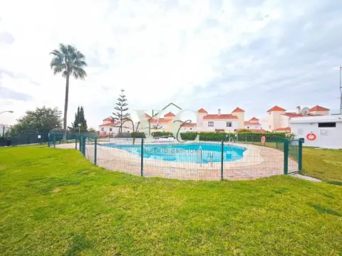 Casa adosada en Chilches