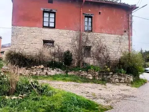 Casa rústica en Revillarruz
