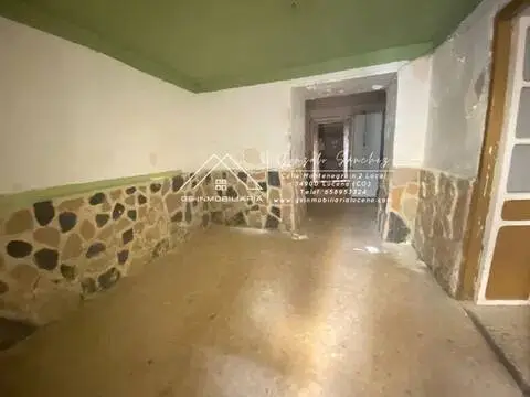 Casa adosada en Lucena