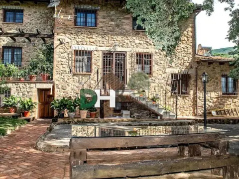 Casa en Mohedas de Granadilla