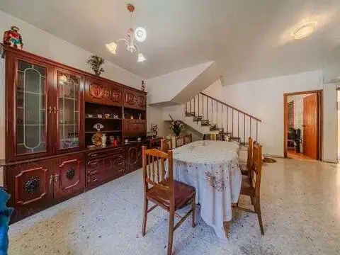 Casa adosada en Barrio Sur