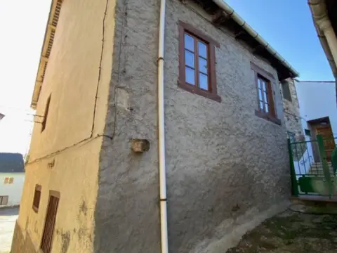 Casa en Congosto