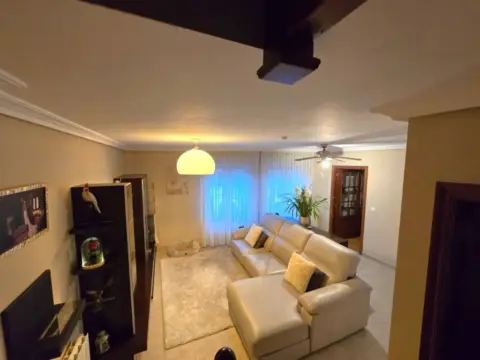 Casa adosada en Oriñón-Allendelagua