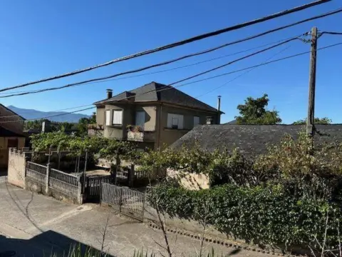Casa rústica en Cueto