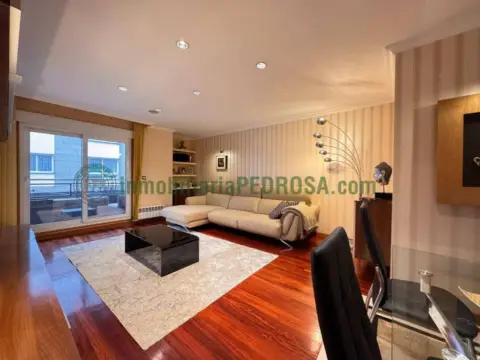 Piso en Poio (San Salvador)