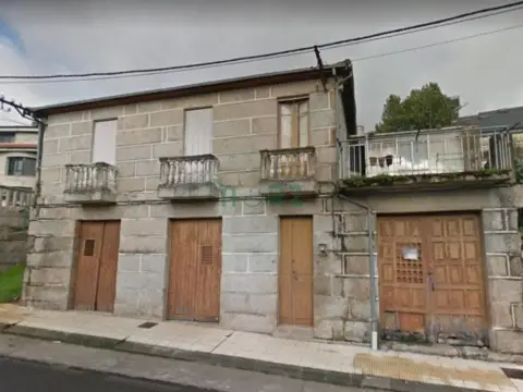 Casa en Toén