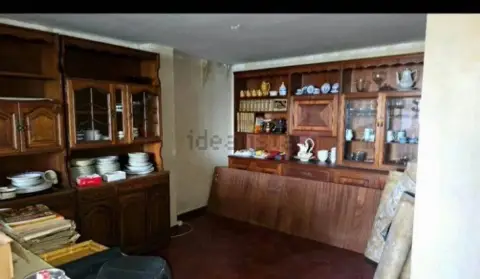 Piso en A Buída