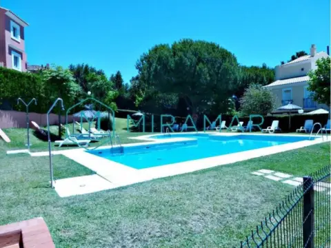 Casa adosada en Isla Cristina