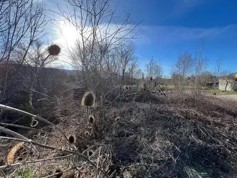 Terreno en calle Única