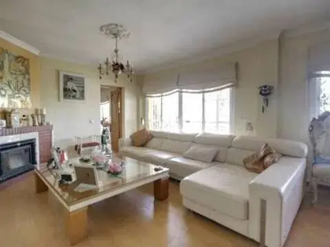Chalet en calle de Cádiz